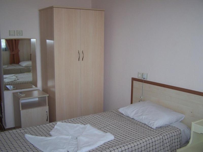 Golden Beach Hotel Didim Phòng bức ảnh